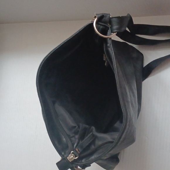 4/$30 Black Crossbody Purse - Medium Size - Picture 4 of 10